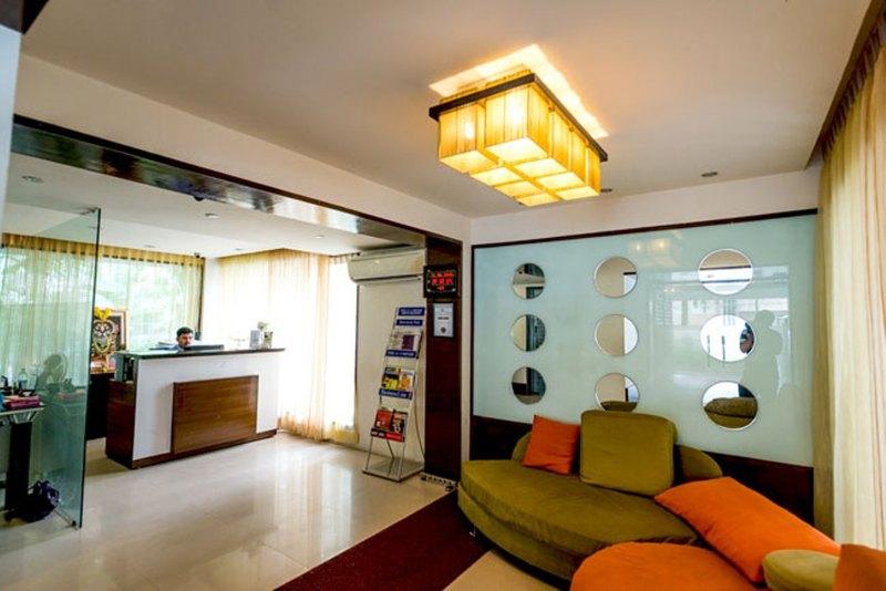 ホテル Oyo Townhouse 026 T Nagar チェンナイ エクステリア 写真