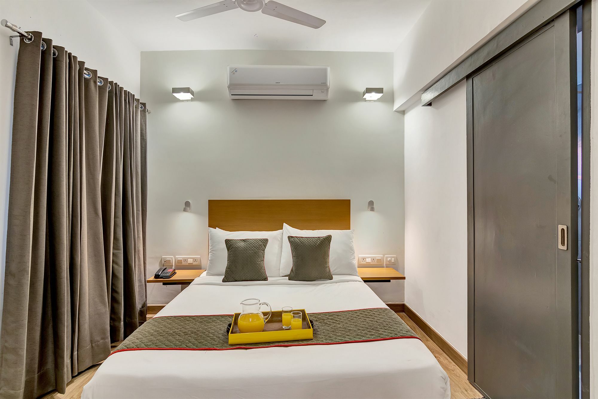 ホテル Oyo Townhouse 026 T Nagar チェンナイ エクステリア 写真
