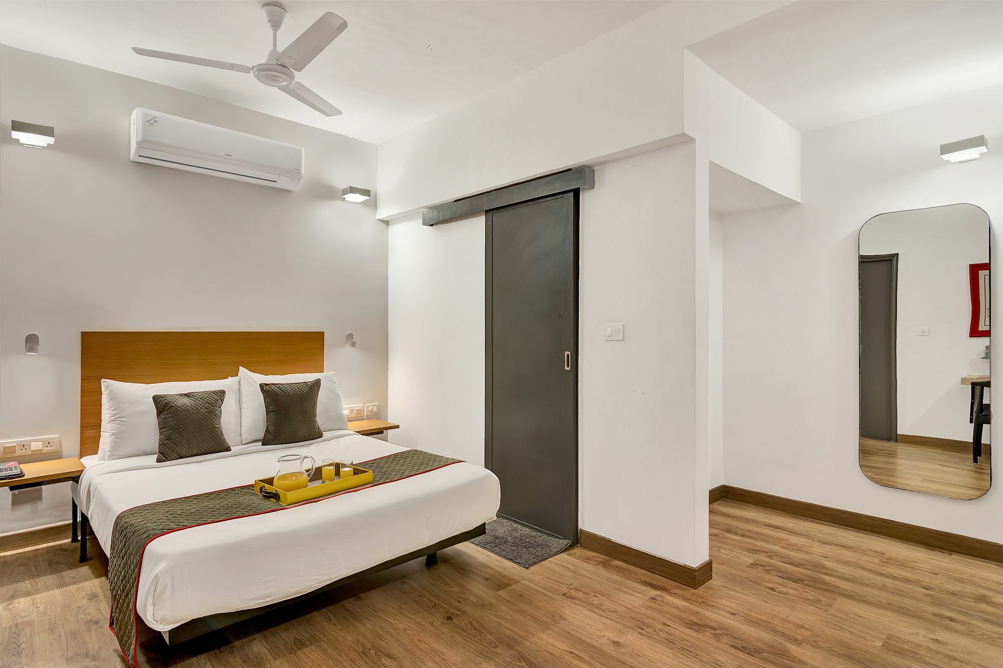 ホテル Oyo Townhouse 026 T Nagar チェンナイ エクステリア 写真
